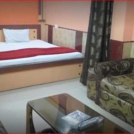 Hotel Palash Ratlām Kültér fotó